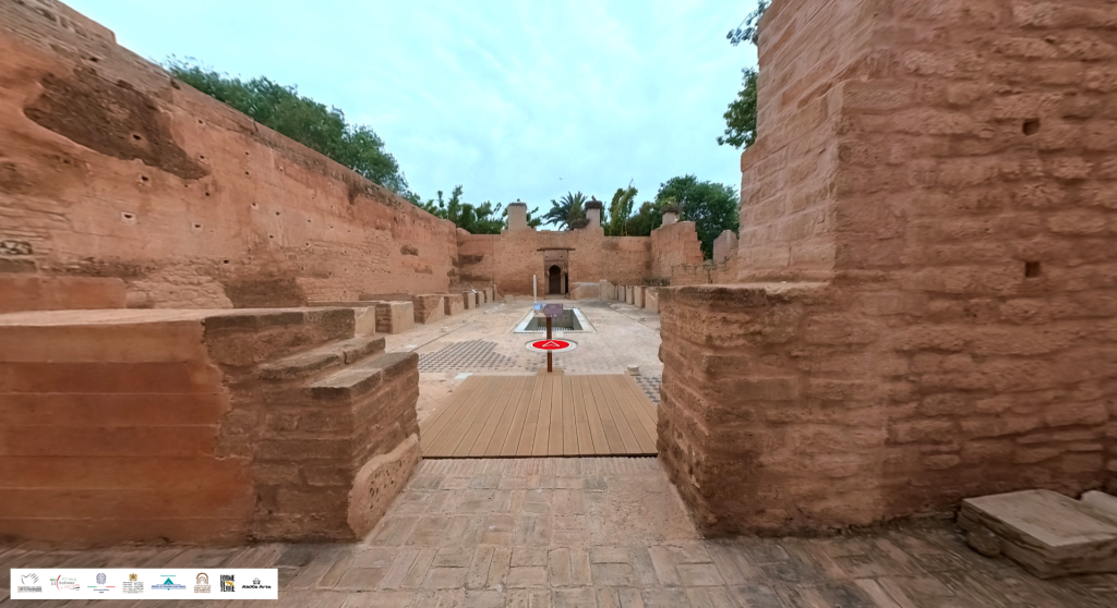 Ricostruzione a 360° della Medersa Merinide, monumento architettonico restaurato all'interno del sito archeologico di Chellah